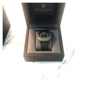 Brand new Victorinox Swiss Army watch for men